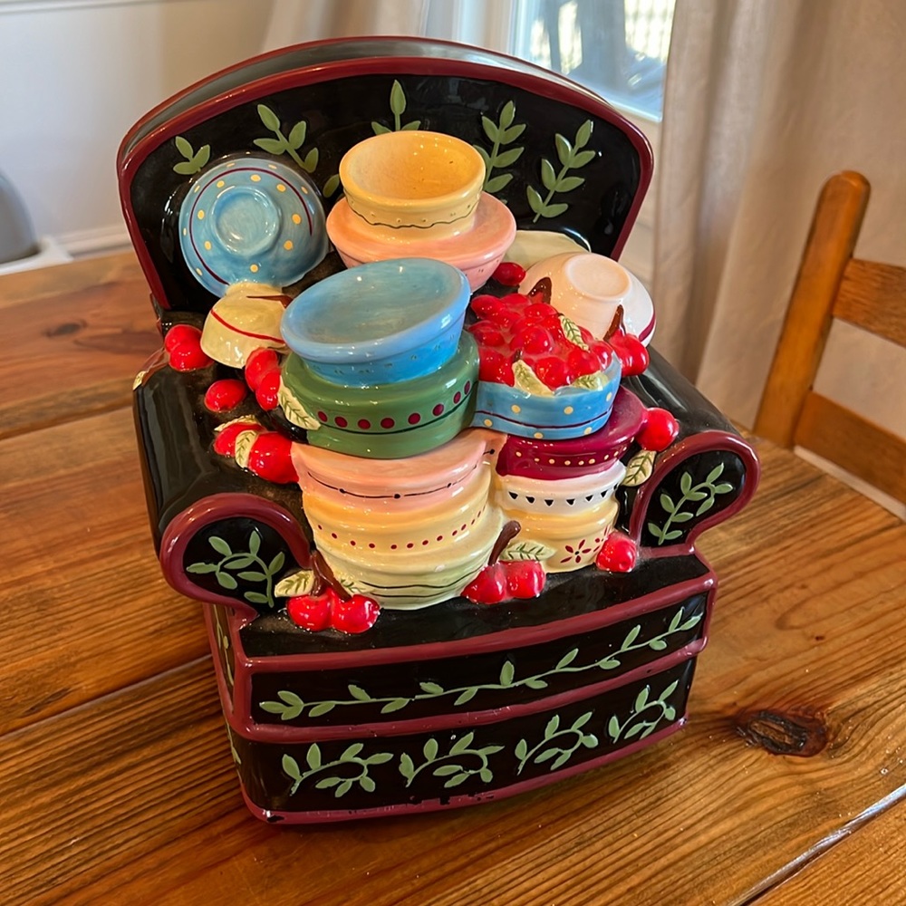 Mary Engelbreit Chairful of Bowles cookie jar